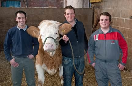 Denizes Cadette 29 with, from left to right, Matt, John and Sam
