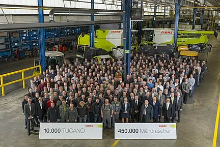 Shareholders, members of the Management and employees celebrated the 450,000th combine harvester and the 10,000th TUCANO