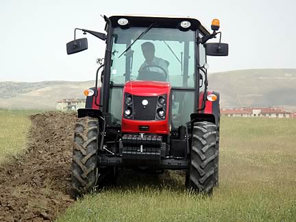 ArmaTrac 904e